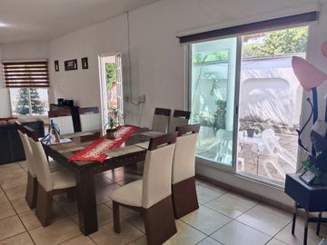 Casa en Col. Loma Bonita (ejidal)
