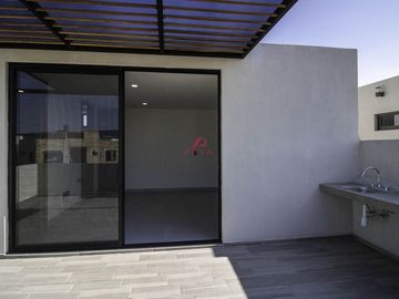 Casa  en venta en coto Abeto , Parques Vallarta , Zapopan  ,Jal