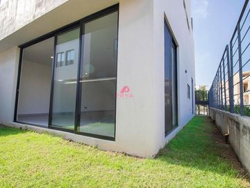Casa  en venta en coto Abeto , Parques Vallarta , Zapopan  ,Jal