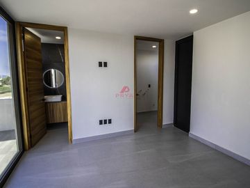 Casa  en venta en coto Abeto , Parques Vallarta , Zapopan  ,Jal