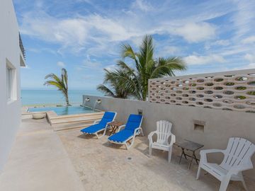 Casa en venta en Primera Fila en Chelem - HI2411335