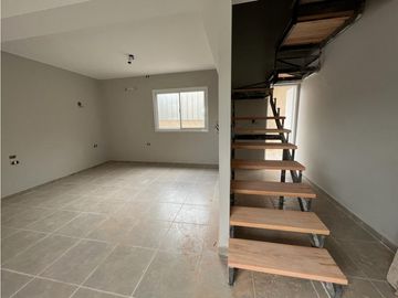 VENDE DUPLEX A ESTRENAR DORREGO