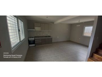 VENDE DUPLEX A ESTRENAR DORREGO