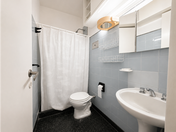 VENTA PH (3) AMB. CON PATIO, LAVADERO Y GARAGE - VILLA LOURDES
