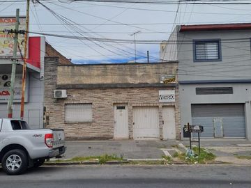 Casa PH en venta en Lanus Oeste