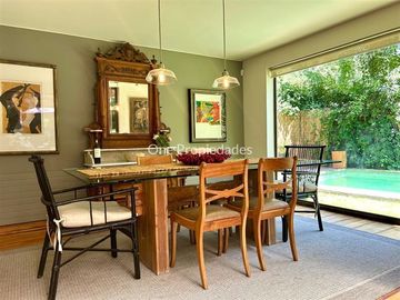 Casa en Venta en Casa Remodelada en Venta | Camino del Yunque | Lo Barnechea | One Propiedades
