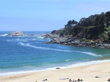 Casa en Venta en Frente a la playa de Zapallar