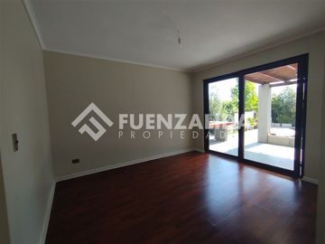 Casa en Venta en Macul Alto/Camino del paisaje