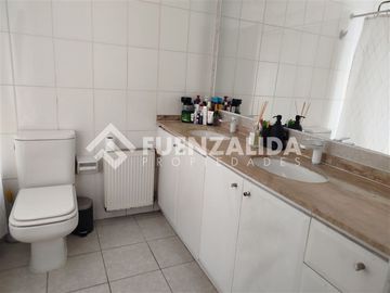 Casa en Venta en Macul Alto/Camino del paisaje