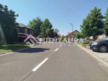 Casa en Venta en Macul Alto/Camino del paisaje