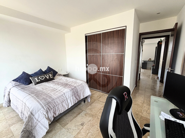 Argenta Departamento en venta en Bosque Real