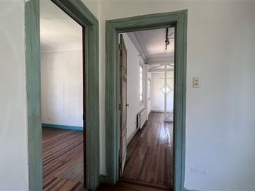 Oficina en Venta en Barrio Italia| Casa habitacional y comercial en venta (5D3B) | Ñuñoa | One Propiedades