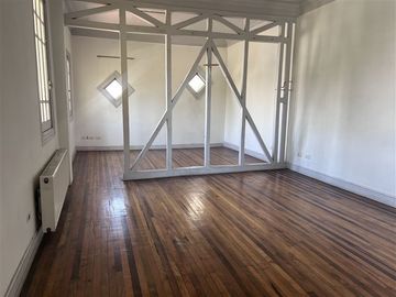 Oficina en Venta en Barrio Italia| Casa habitacional y comercial en venta (5D3B) | Ñuñoa | One Propiedades
