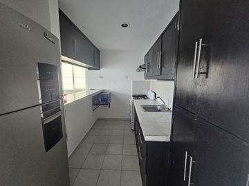 CASA EN VENTA SOBRE AVENIDA PRINCIPAL, CIUDAD CACUEL MERIDA.
