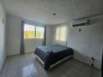 CASA EN VENTA SOBRE AVENIDA PRINCIPAL, CIUDAD CACUEL MERIDA.