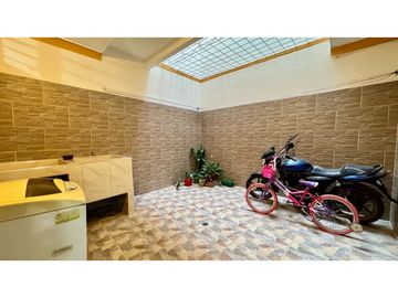 Casa bifamiliar en venta - Barrio Maria Cano Palmira Valle Colombia