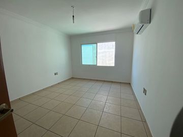 Casa CON ALBERCA en venta en Fracc. Playas del Conchal. ALVARADO, VER.