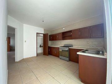 Casa CON ALBERCA en venta en Fracc. Playas del Conchal. ALVARADO, VER.