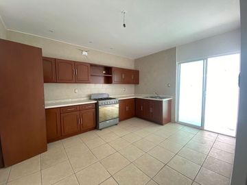 Casa CON ALBERCA en venta en Fracc. Playas del Conchal. ALVARADO, VER.