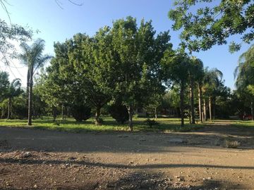 Huerta en el FRAILE con comodidades para el descanso/diversión