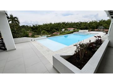 VENTA DE CASA CAMPESTRE EN TEBAIDA, QUINDO, COLOMBIA