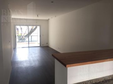 A ESTRENAR !! 3 amb. // SUITE// COCHERA // PARRILLA *  A 6 CUADRAS DE MAIPU