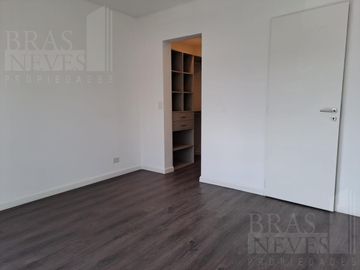 A ESTRENAR !! 3 amb. // SUITE// COCHERA // PARRILLA *  A 6 CUADRAS DE MAIPU