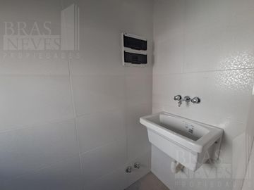 A ESTRENAR !! 3 amb. // SUITE// COCHERA // PARRILLA *  A 6 CUADRAS DE MAIPU