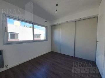 A ESTRENAR !! 3 amb. // SUITE// COCHERA // PARRILLA *  A 6 CUADRAS DE MAIPU