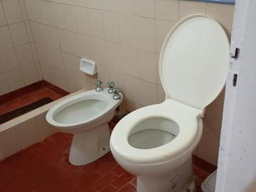 Casa en venta - 2 Dormitorios 1 Baño - San Clemente del Tuyú