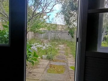 Casa en venta - 2 Dormitorios 1 Baño - San Clemente del Tuyú