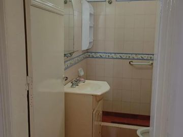 Casa en venta - 2 Dormitorios 1 Baño - San Clemente del Tuyú