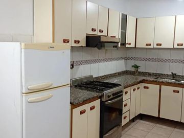 Casa en venta - 2 Dormitorios 1 Baño - San Clemente del Tuyú