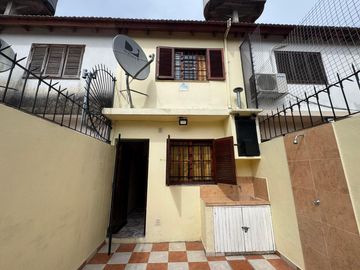 VENTA TRIPLEX ESPACIO VEHICULAR PATIO PARRILLA SAN BERNARDO