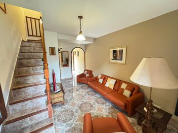 VENTA TRIPLEX ESPACIO VEHICULAR PATIO PARRILLA SAN BERNARDO