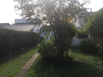 Chalet en Excelente Ubicación, Zona Residencial!!!!! Belgrano 141, Monte Grande.-