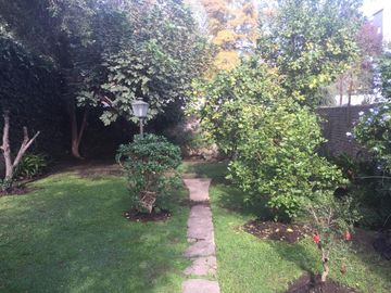 Chalet en Excelente Ubicación, Zona Residencial!!!!! Belgrano 141, Monte Grande.-