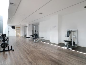 VENTA DEPARTAMENTO DE TRES AMBIENTES EN CABALLITO - BALCON TERRAZA - VISTA ABIERTA - FULL AMENITIES