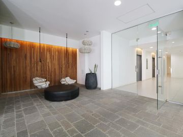 VENTA DEPARTAMENTO DE TRES AMBIENTES EN CABALLITO - BALCON TERRAZA - VISTA ABIERTA - FULL AMENITIES