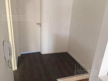 A ESTRENAR !! 3 amb. // SUITE// COCHERA // PARRILLA *  A 6 CUADRAS DE MAIPU