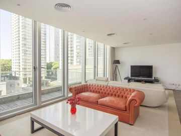 Departamento en  VENTA PUERTO MADERO 3 DORMITORIOS DOS COCHERAS