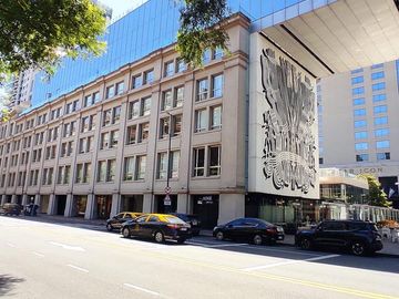 Departamento en  VENTA PUERTO MADERO 3 DORMITORIOS DOS COCHERAS