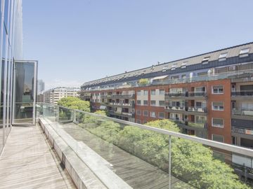 Departamento en  VENTA PUERTO MADERO 3 DORMITORIOS DOS COCHERAS