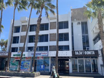 Edificio en el Malecon de La Paz BCS