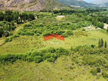 Chacra de 5has sobre Ruta 40  - Chubut