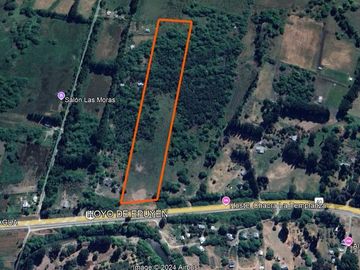 Chacra de 5has sobre Ruta 40  - Chubut