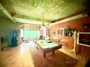 Casa en Venta en Canning 5 dormitorios doble lote