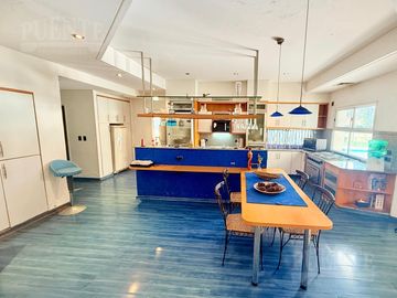 Casa en Venta en Canning 5 dormitorios doble lote