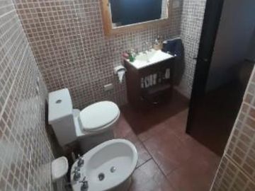 Casa en venta - 2 Dormitorios 1 Baño - San Clemente del Tuyú