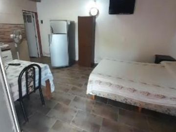 Casa en venta - 2 Dormitorios 1 Baño - San Clemente del Tuyú